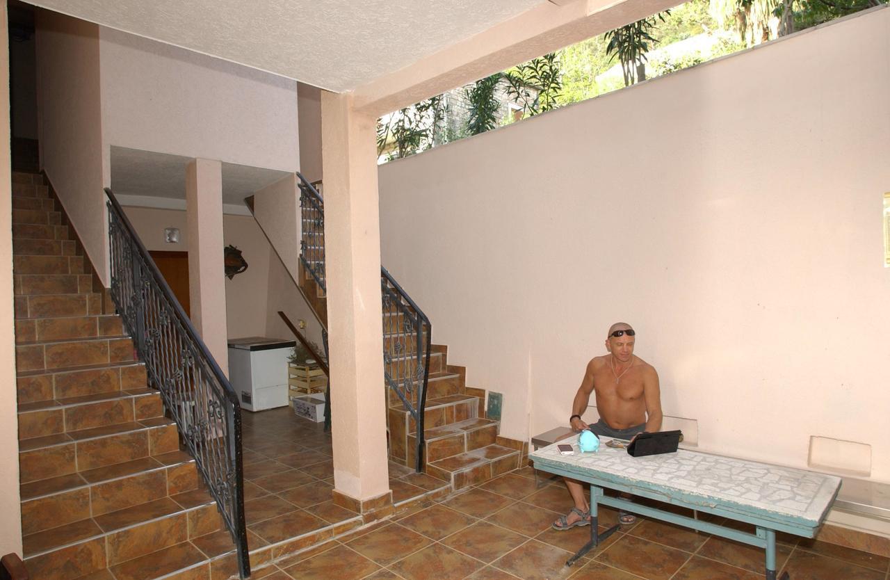 Mm Kovacevic Apartments Petrovac Exterior photo